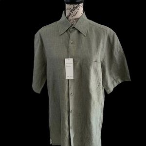 NWT Visitor 100% linen Button down shirt Men’s M